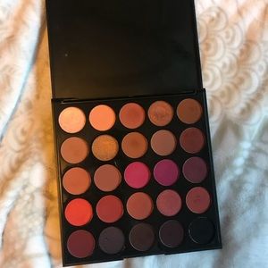 25C Morphe Palette